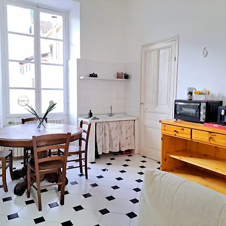 Casa Giannina By Quokka 360 - Elegant Behind The Ariston Theatre Appartement