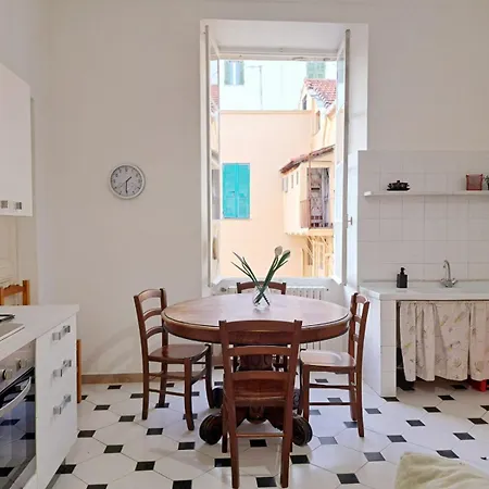 Appartement Casa Giannina By Quokka 360 - Elegant Behind The Ariston Theatre San Remo